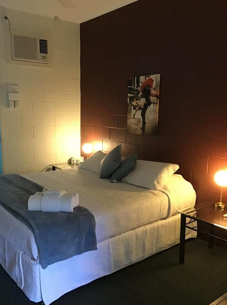 غلادستون Harbour Lodge Motel المظهر الخارجي الصورة