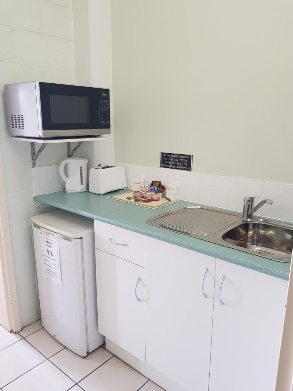 غلادستون Harbour Lodge Motel المظهر الخارجي الصورة